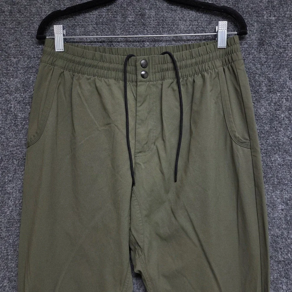 Nike Sportswear V442 Jogger Men Large Green Woven Bonded Tech Nylon Tapered FLAW